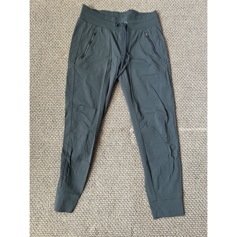 Athleta‎ Trekkie Relaxed Mid rise Jogger Women's Sz 6 Aspen Olive